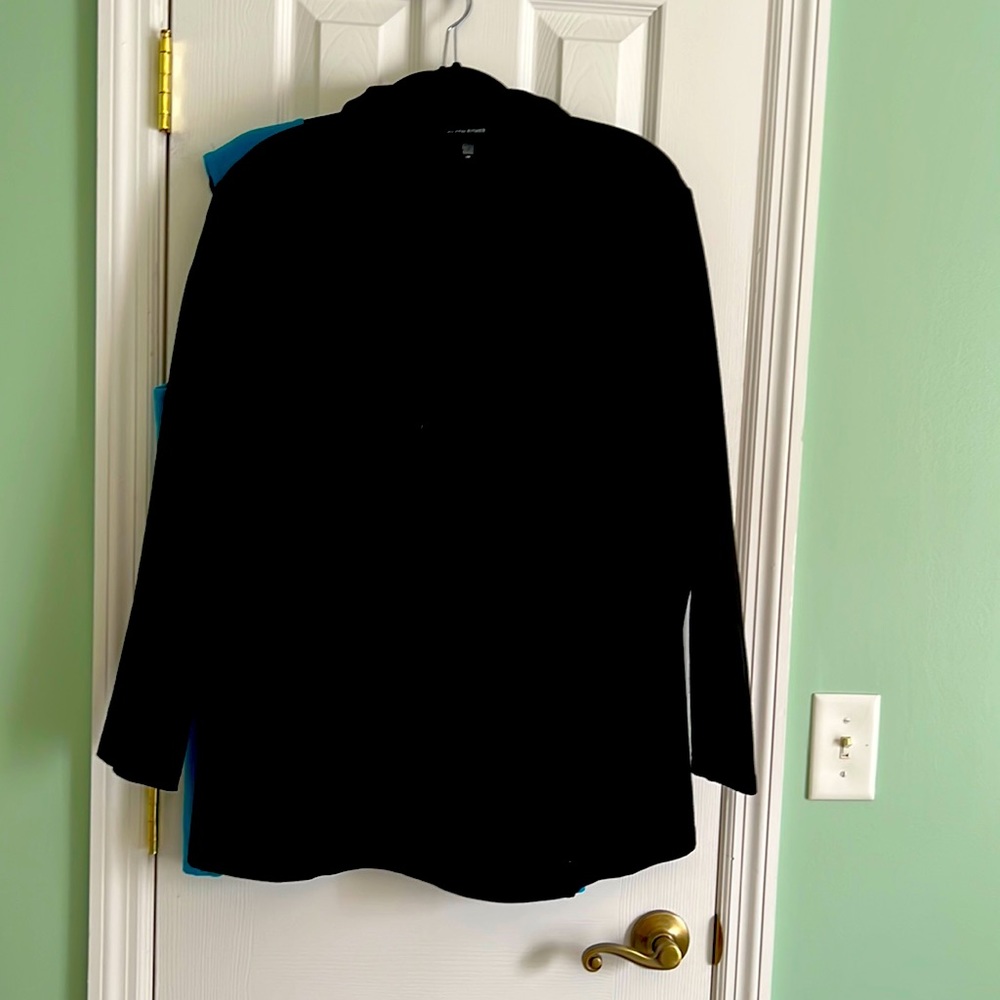 Eileen Fisher Black 3button unlined jacket